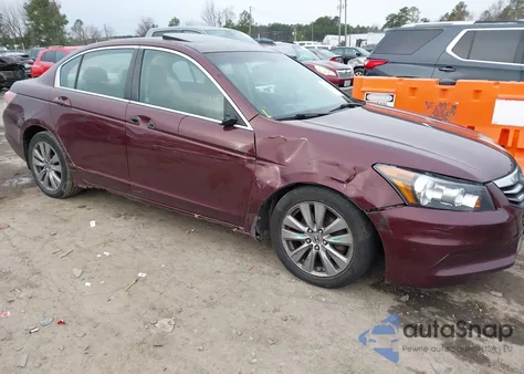 2012 Honda Accord 2.4 Ex-L z USA, uszkodzony, nr VIN 1HGCP2F87CA107967